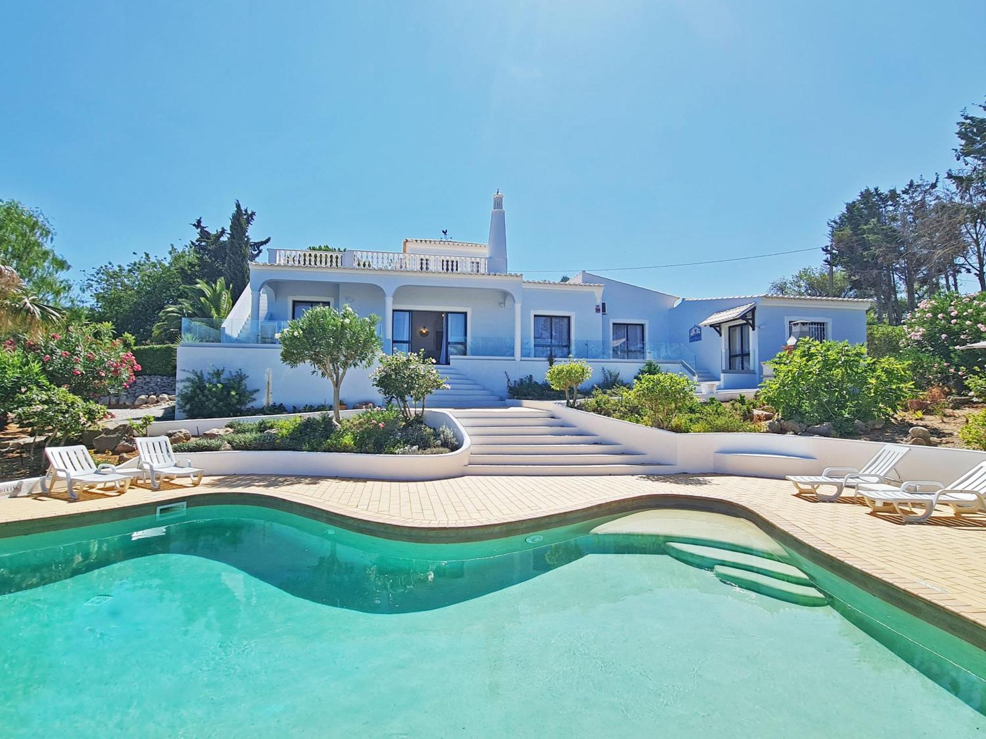 Casa Vitoria - With Private Pool Villa Pêra Екстериор снимка